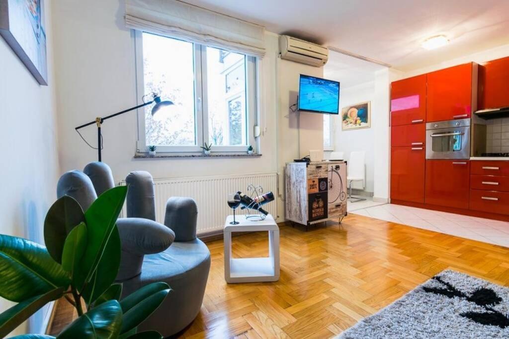 Apartment Jarun Brac Zagreb Exterior foto